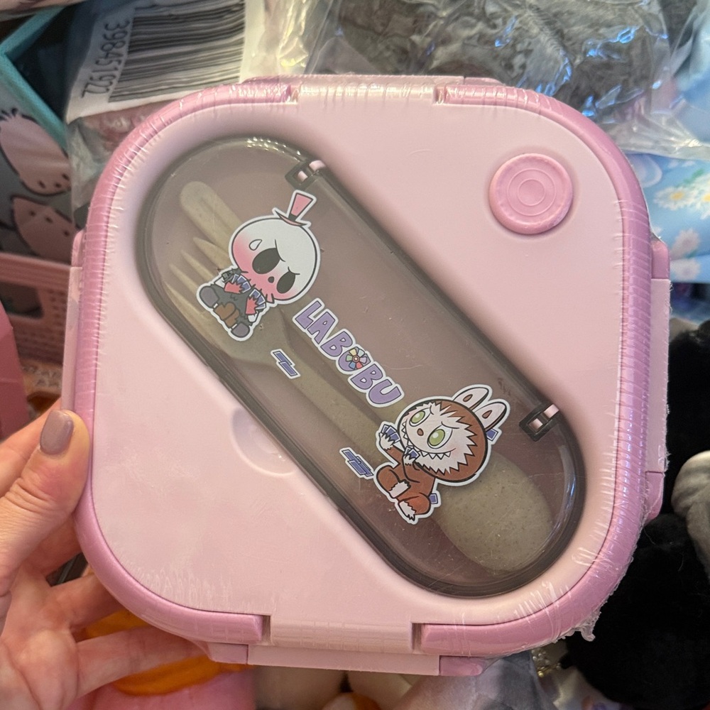 Labubu Bento box lick seal with silverware - Picture 1 of 4